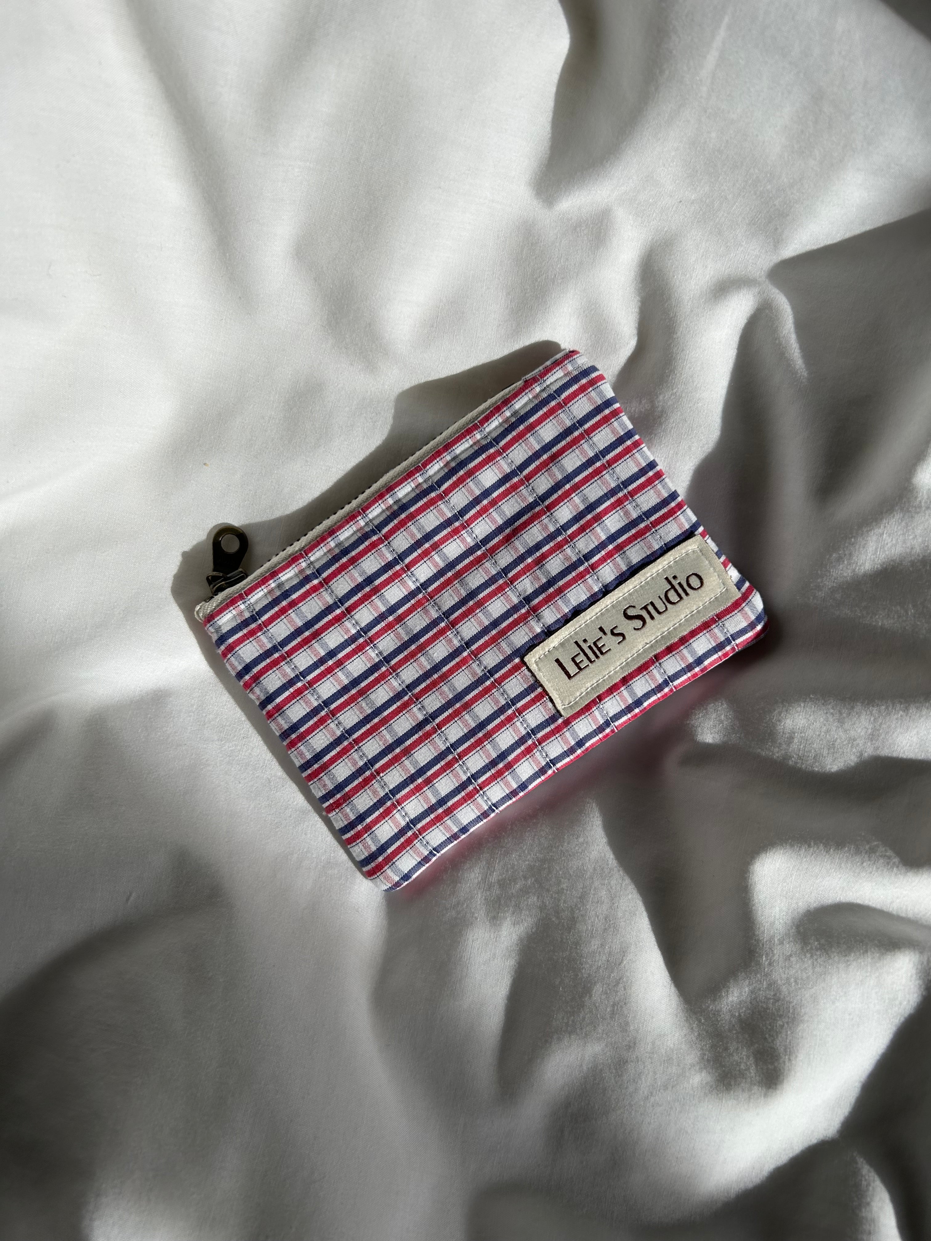 Red and blue coin purse