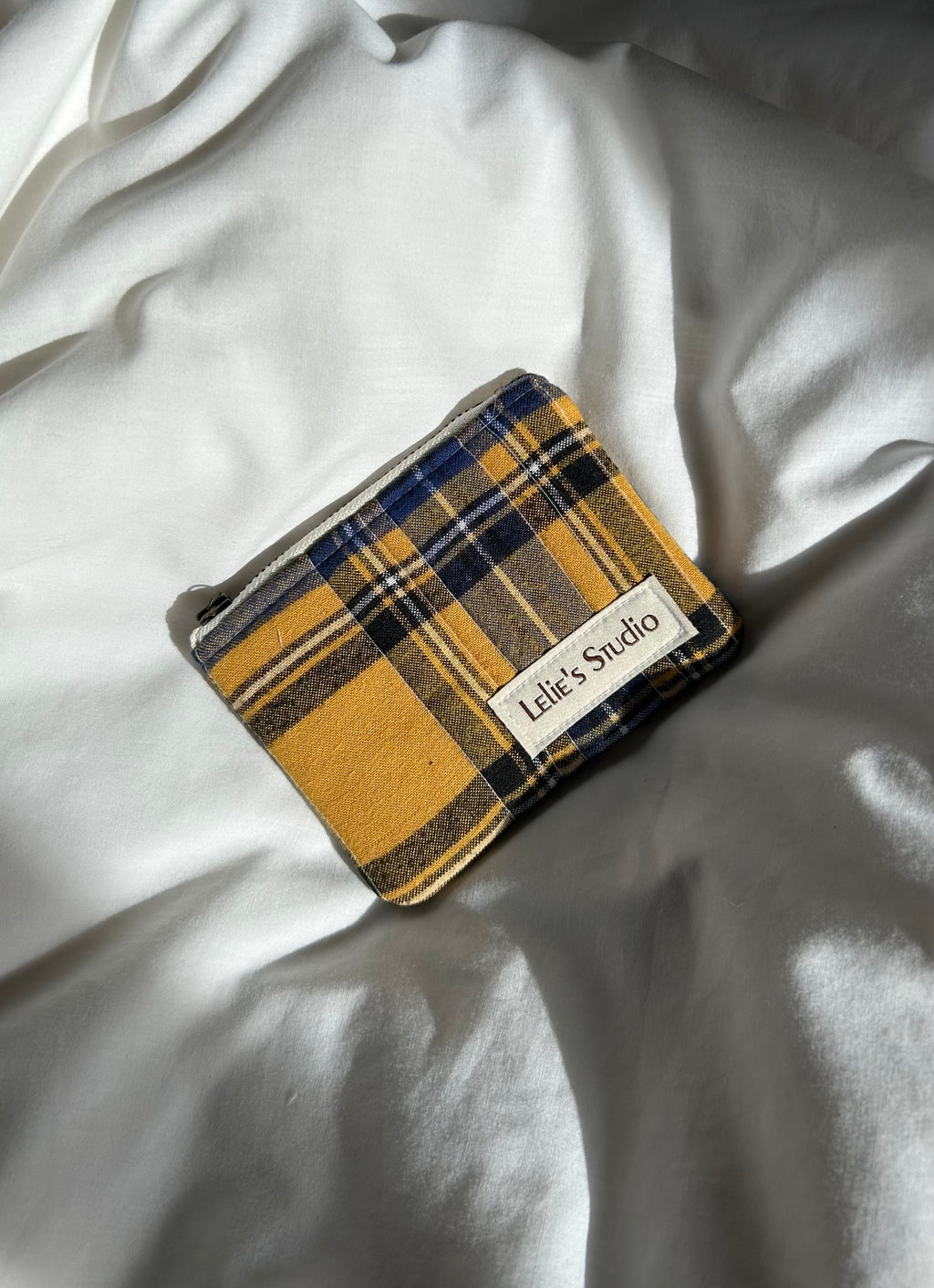 Yellow and blue paid coin purse