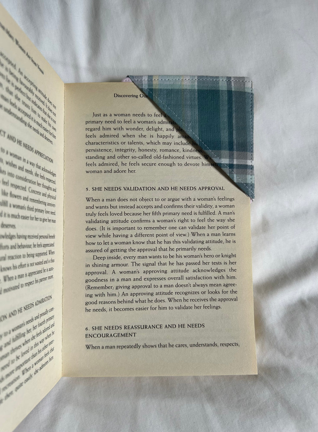 Turquoise corner bookmark