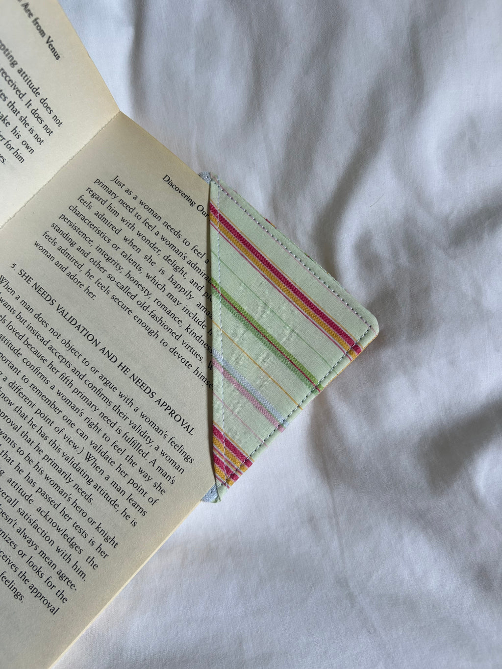 Green striped corner bookmark