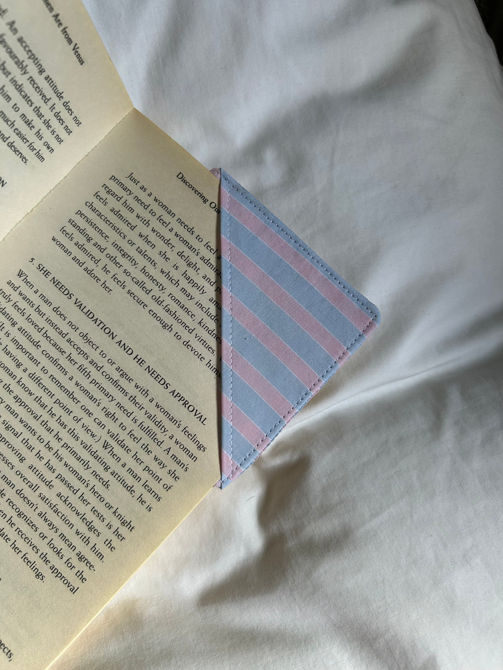 Pink and blue corner bookmark