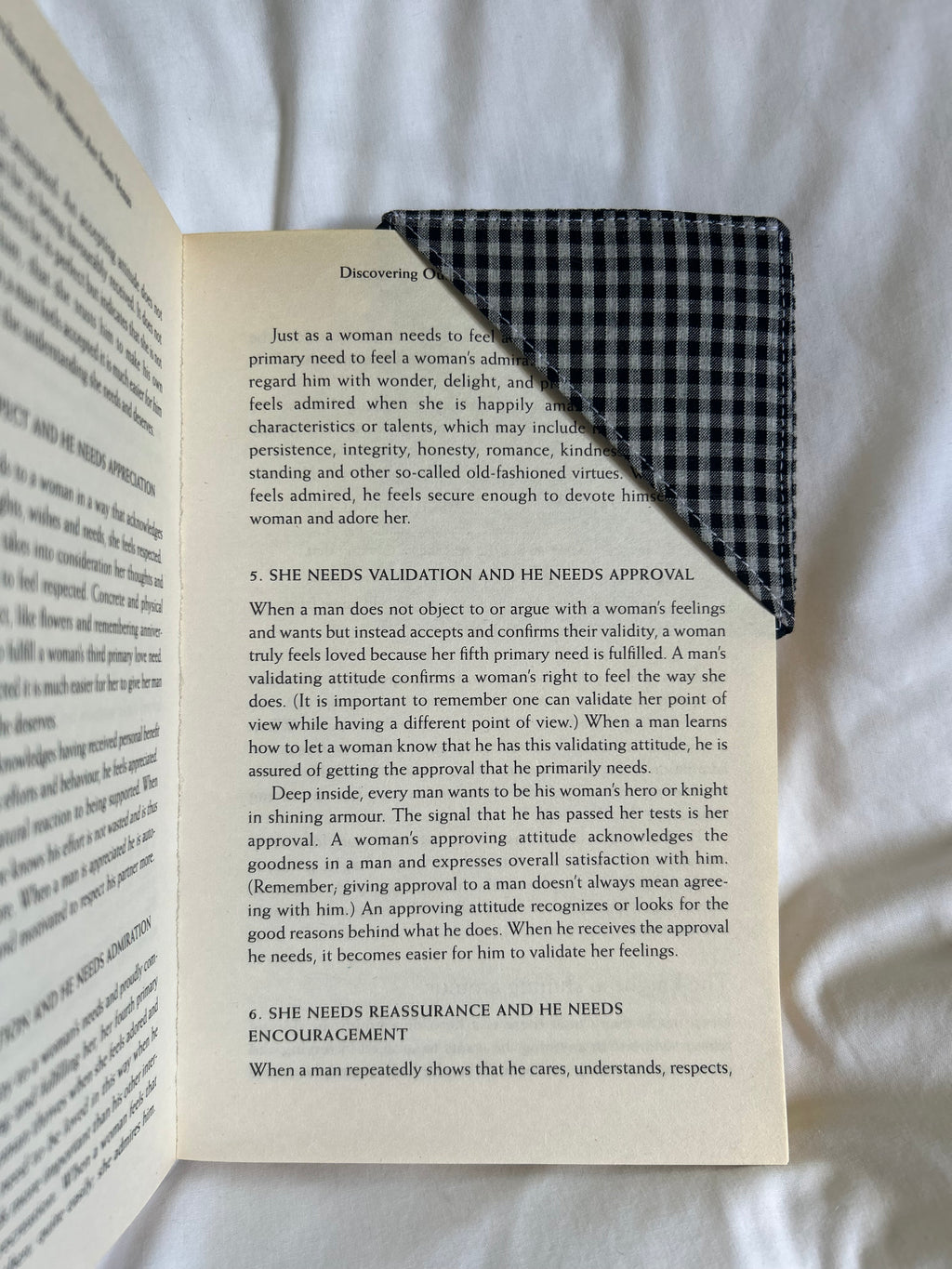 Black checkered corner bookmark