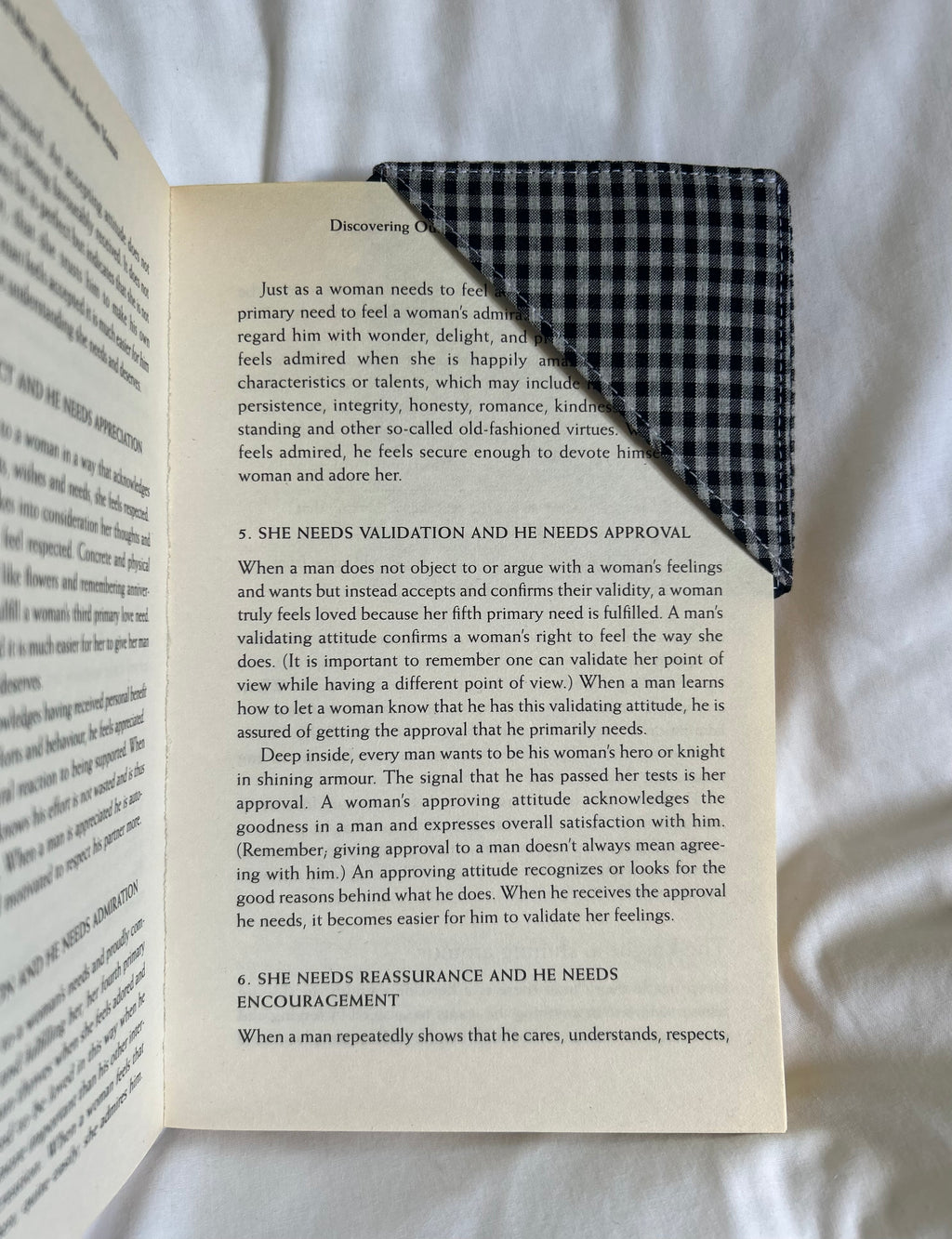 Black checkered corner bookmark