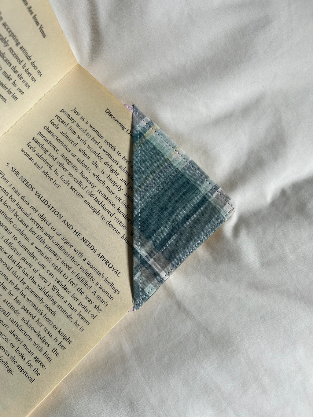 Turquoise corner bookmark