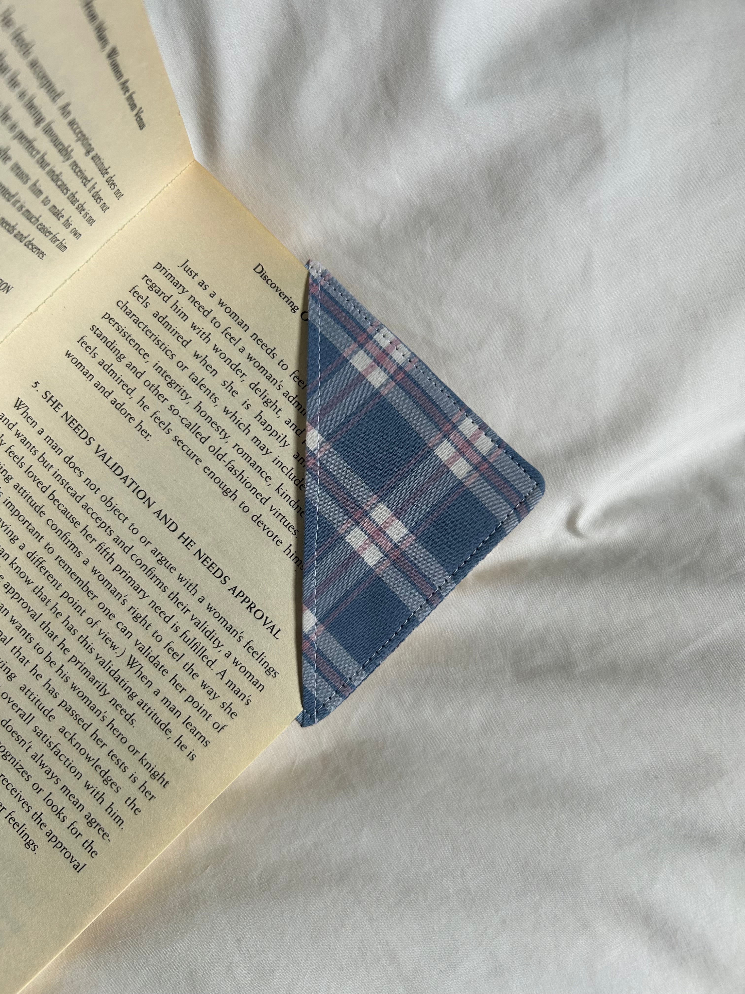 Blue white and pink corner bookmark