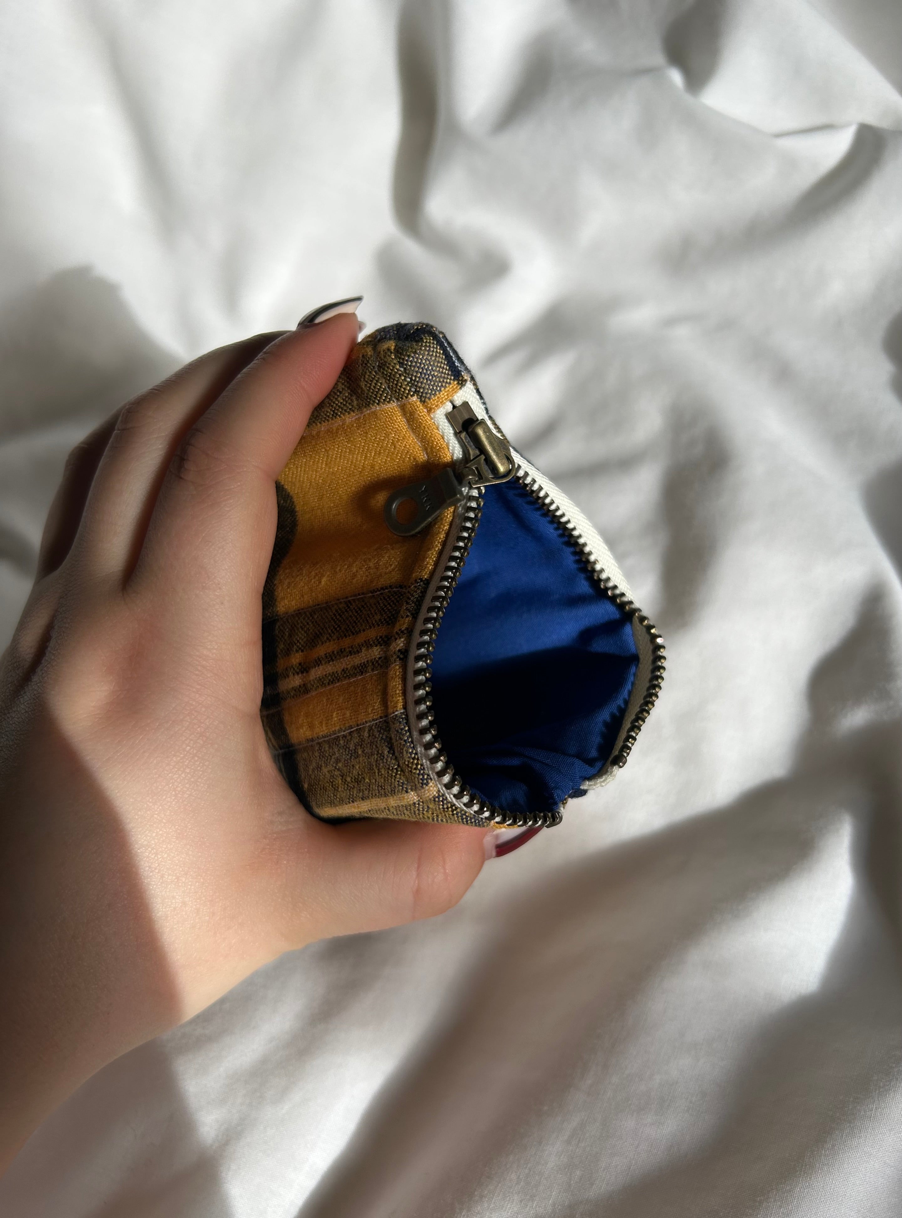 Yellow and blue paid coin purse